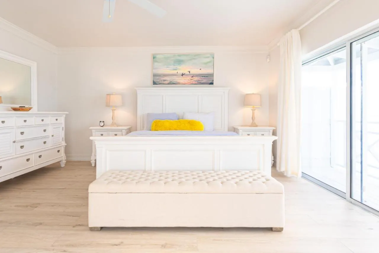 بيت للعطل ناسو Caprice 5 -Private Beachfront Home In Gated Community
