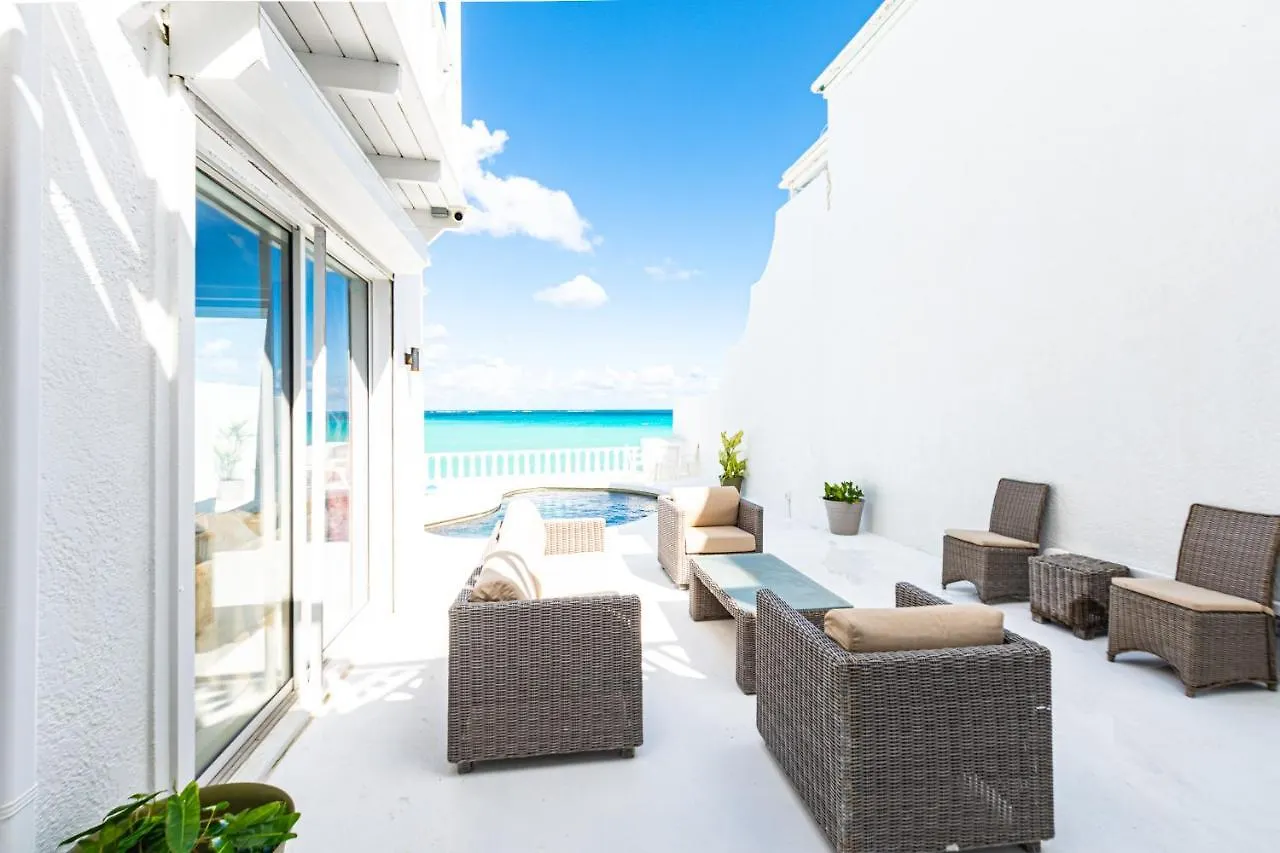 بيت للعطل ناسو Caprice 5 -Private Beachfront Home In Gated Community